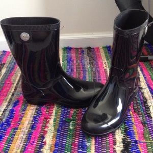 UGG Women’s Rain/Snow Boots